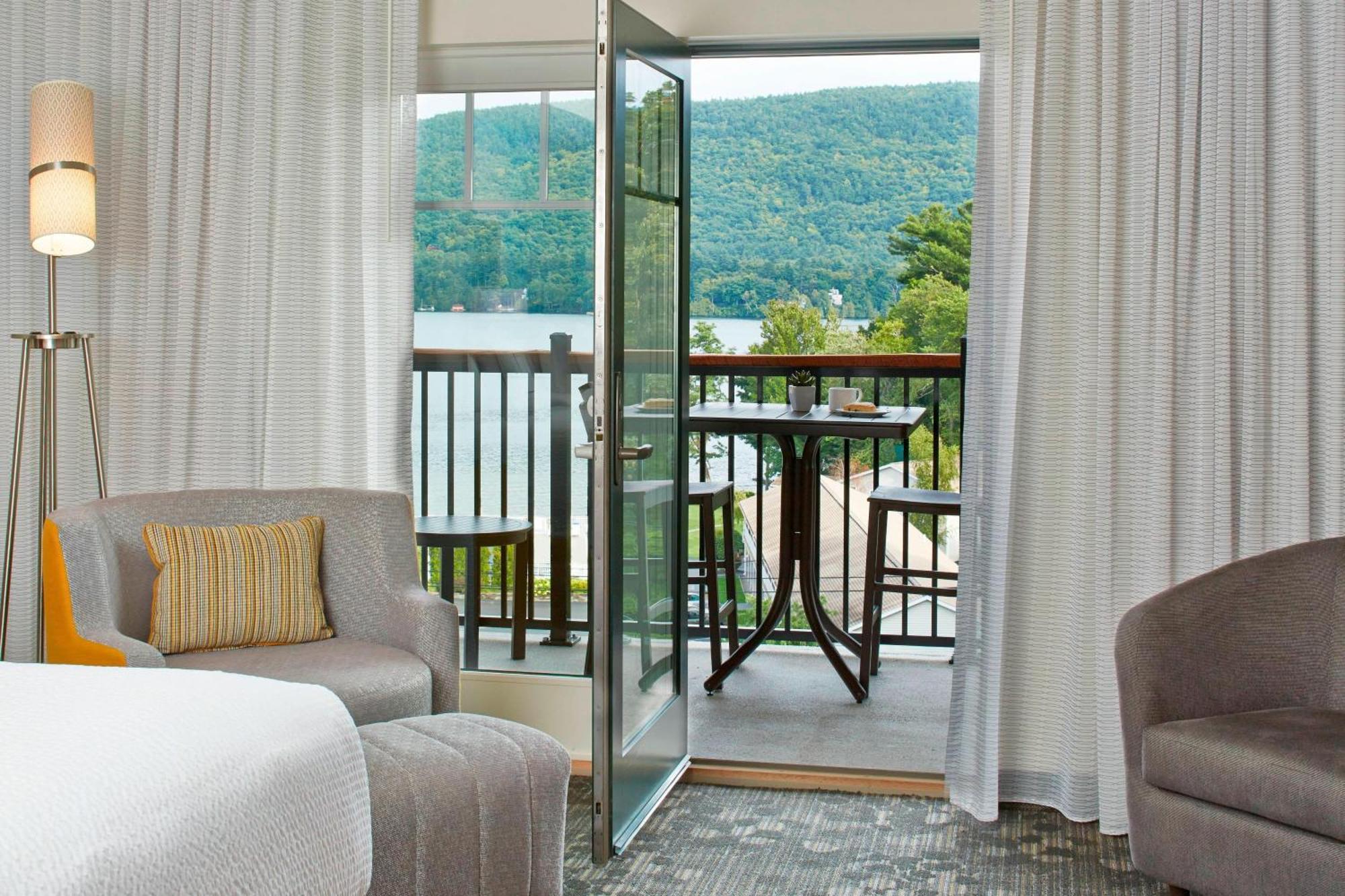 Courtyard By Marriott Lake George Exterior photo