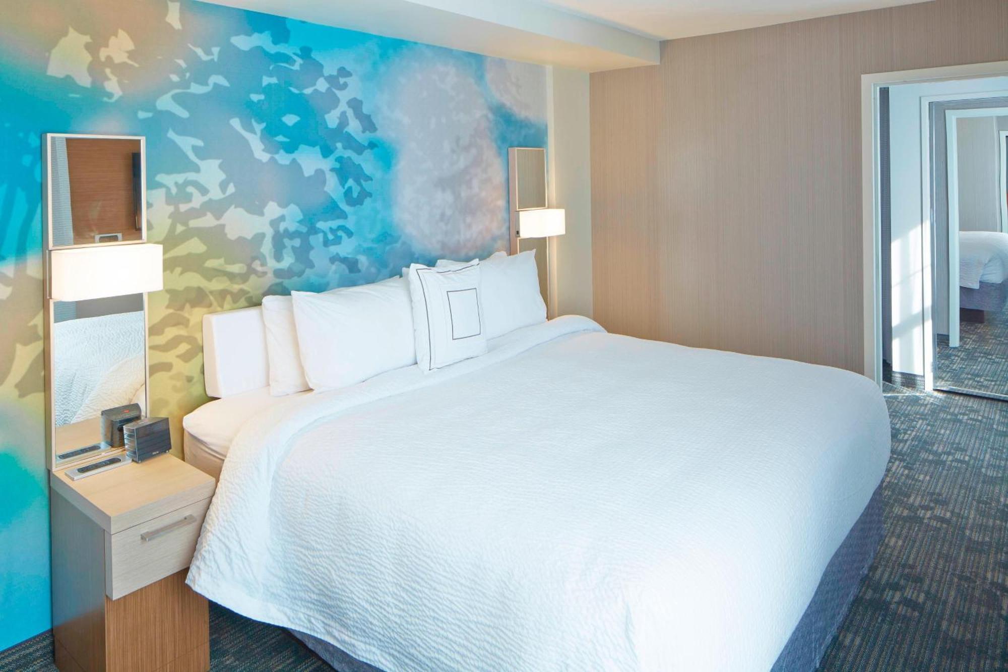 Courtyard By Marriott Lake George Exterior photo