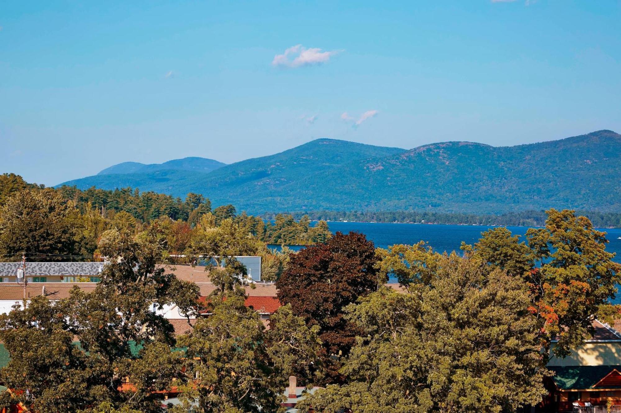 Courtyard By Marriott Lake George Exterior photo